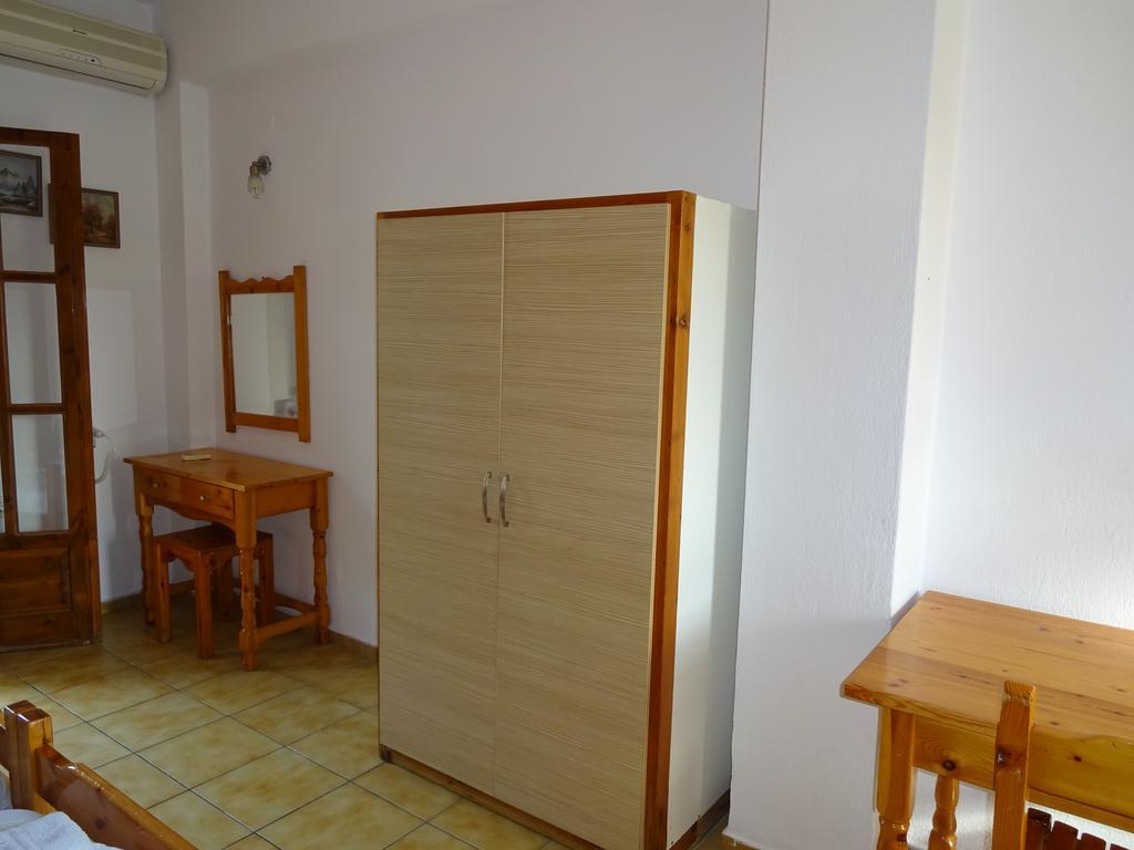 Marilena Apartments & Studios Ypsos Buitenkant foto