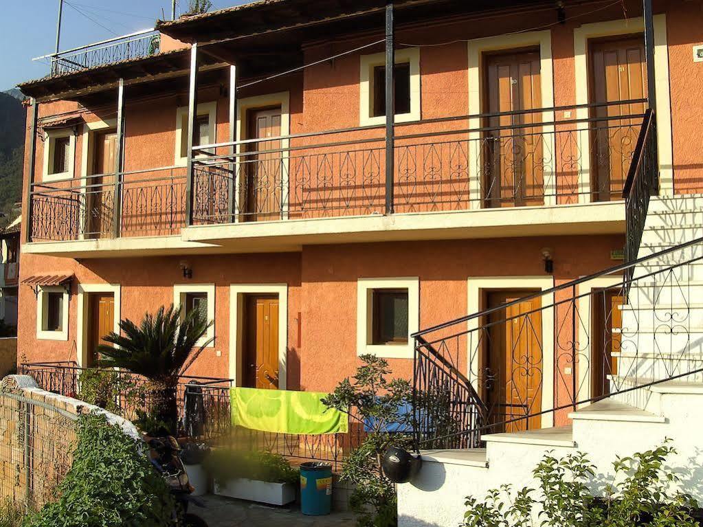 Marilena Apartments & Studios Ypsos Buitenkant foto